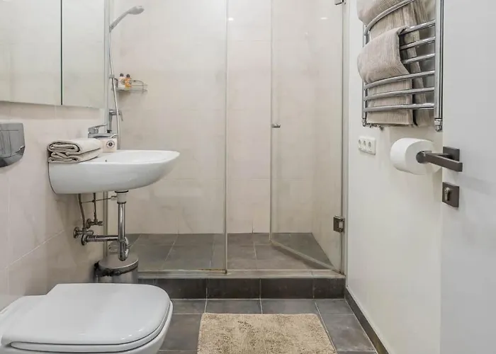 Domillion New Modern 2bdr Hall D1117b Διαμέρισμα *