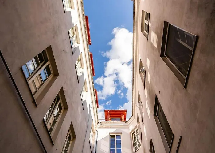 Domillion New Modern 2bdr Hall D1117b Apartament